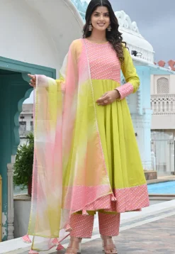 A-Line Suits>Utsav Fashion Bandhej Printed Pure Cotton Aline Suit in Green