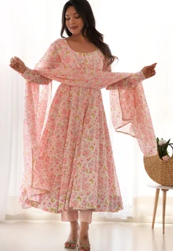 A-Line Suits|Festive Wear>Utsav Fashion Digital Printed Chiffon A Line Suit in Baby Pink