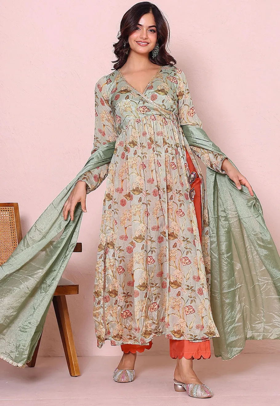 A-Line Suits|Party Wear>Utsav Fashion Digital Printed Chinon Chiffon A Line Suit in Green