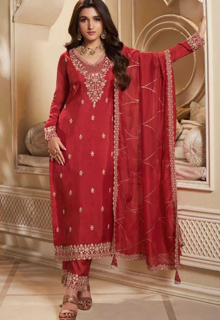 Bollywood Wear>Utsav Fashion Embroide Art Silk Pakistani Suit in Red