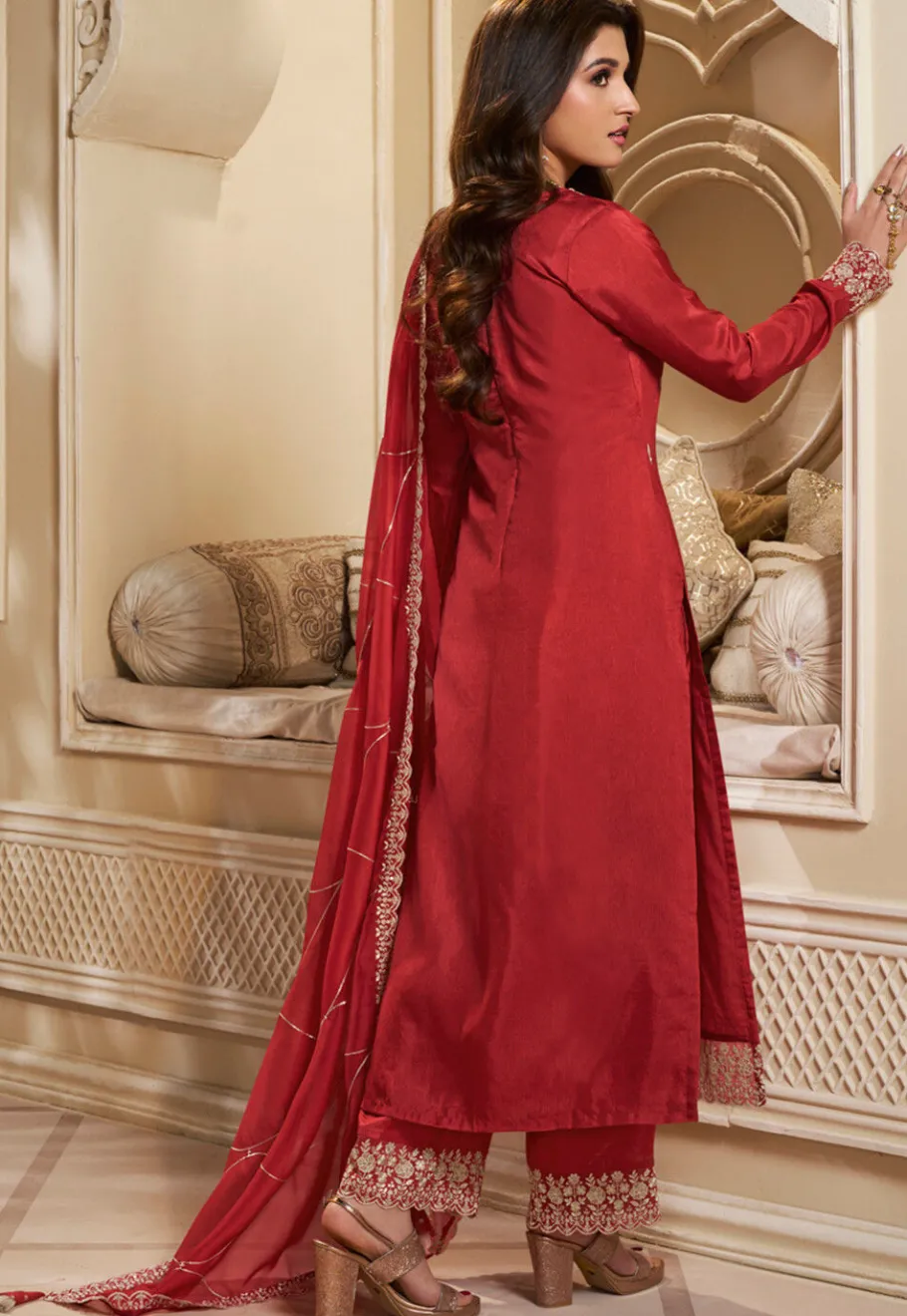 Bollywood Wear>Utsav Fashion Embroide Art Silk Pakistani Suit in Red