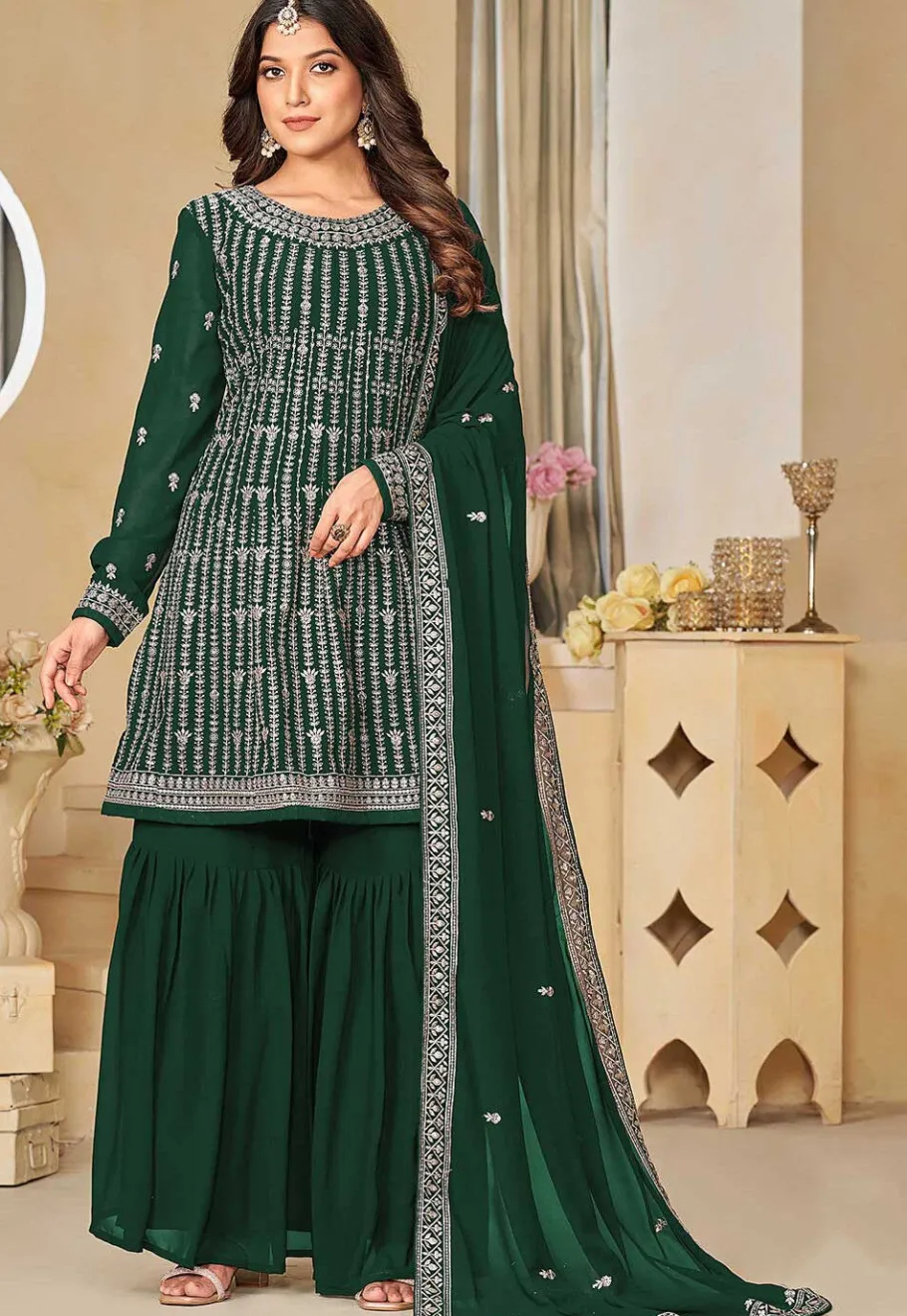 Wedding Wear>Utsav Fashion Embroidered Georgette Pakistani Suit in Dark Green