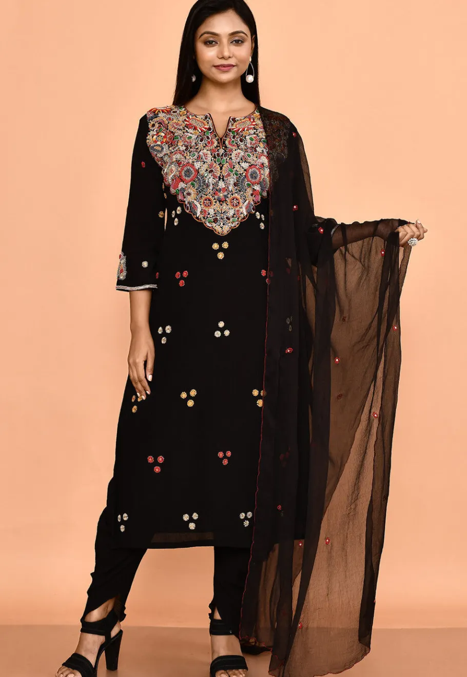 Wedding Wear>Utsav Fashion Hand Embroidered Crepe Pakistani Suit in Black